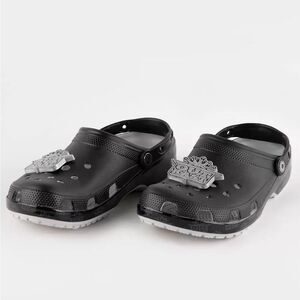 NEW NWT Crocs x Outkast Classic Clog Clogs‎ Black & Silver Size Womens 10 Mens 8